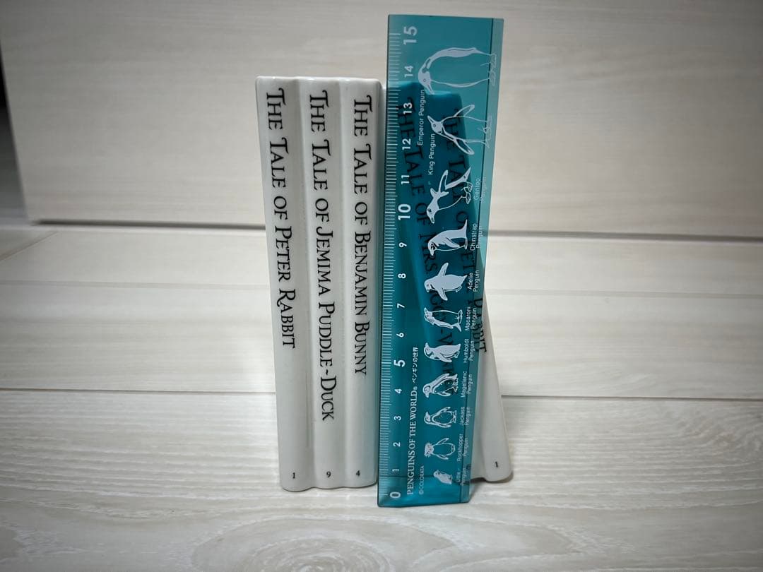 ウェッジウッド ピーターラビット ブック型　 貯金箱　ブックエンド