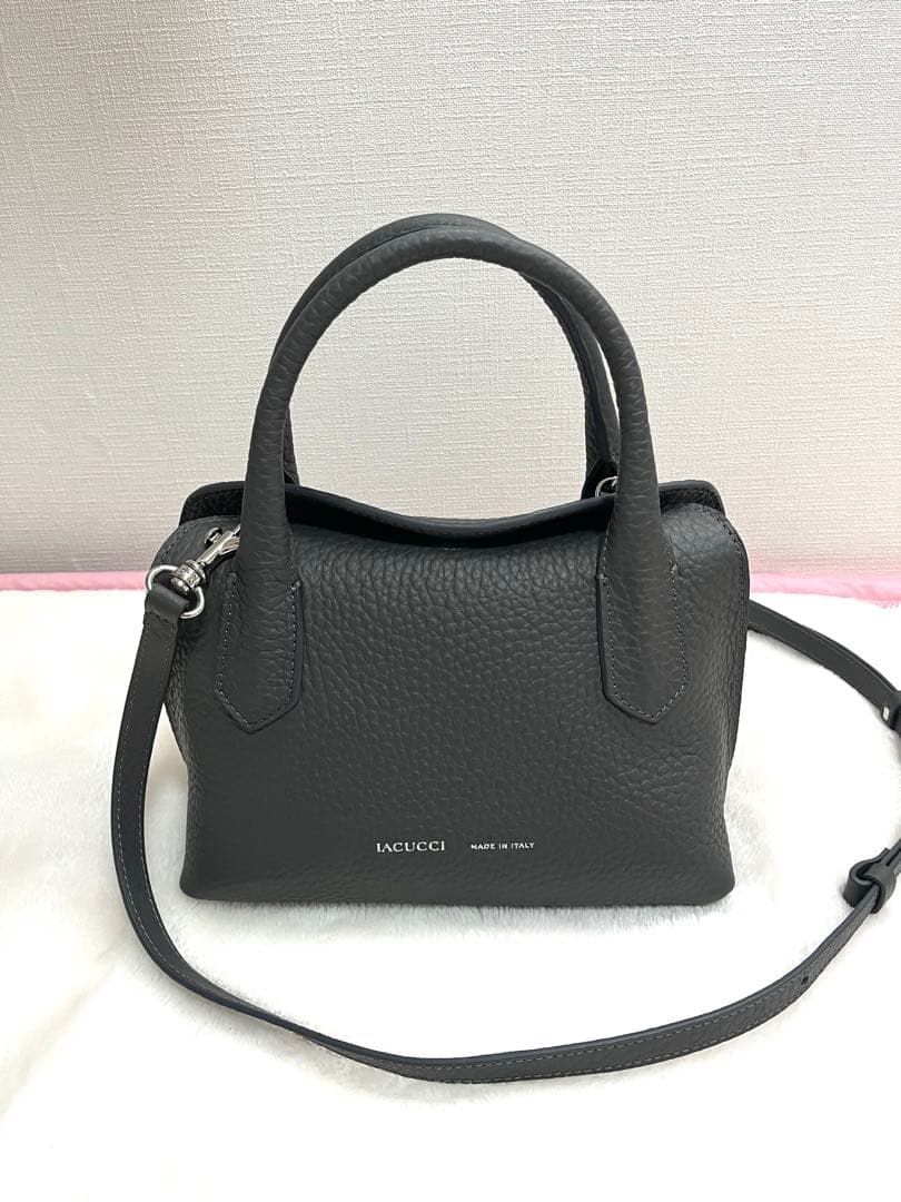 IACUCCI イアクッチ ラーナ S ALCE グレー