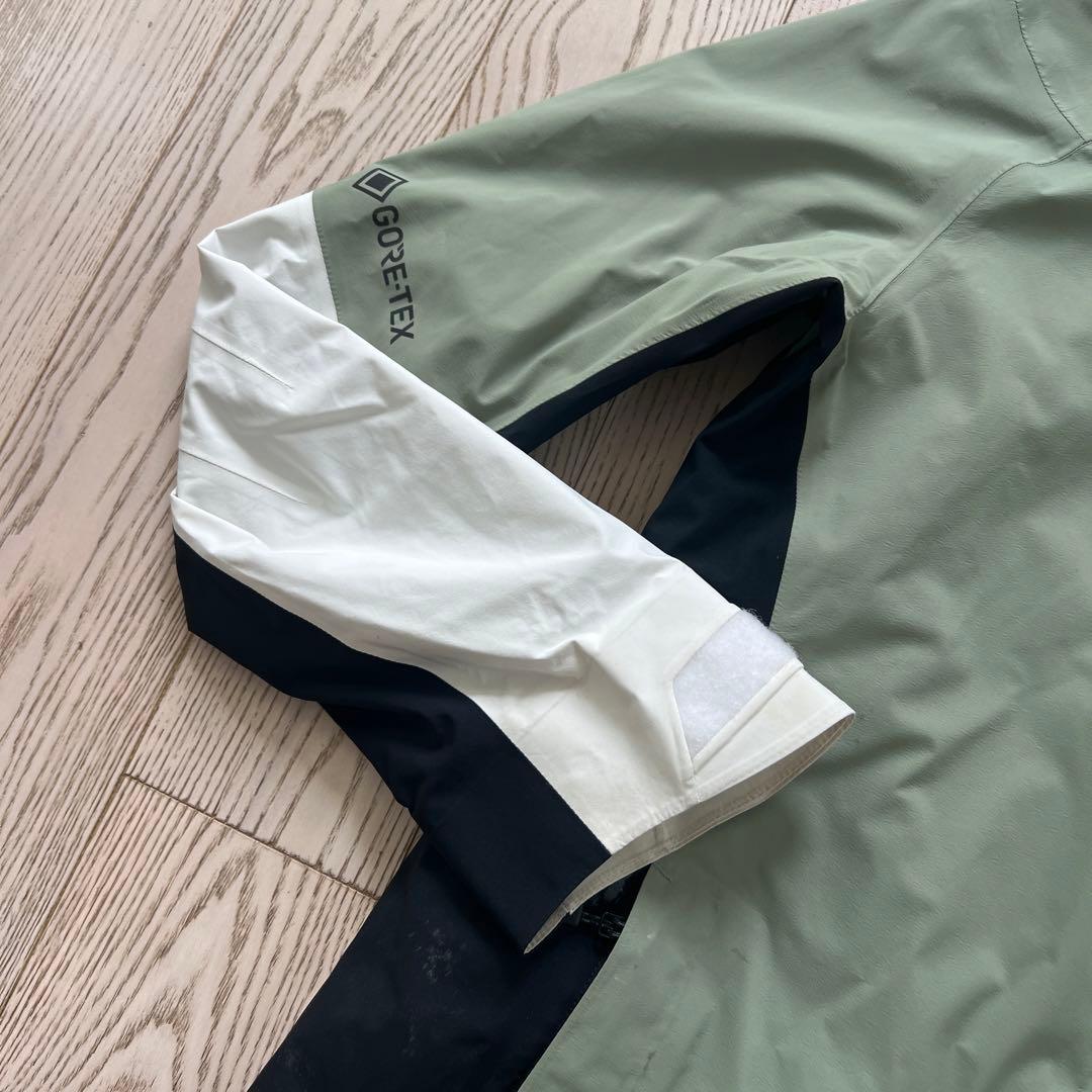 ak BURTON ウィメンズ アップシフト GORE-TEX 2L ジャケット