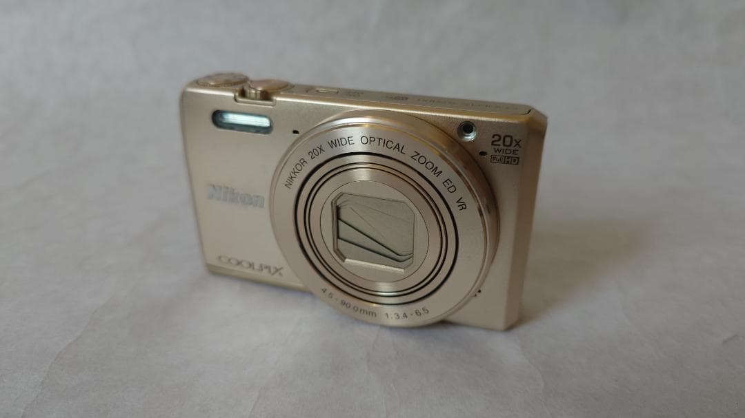 【訳アリ】Nikon COOLPIX S7000 Gold 箱付き