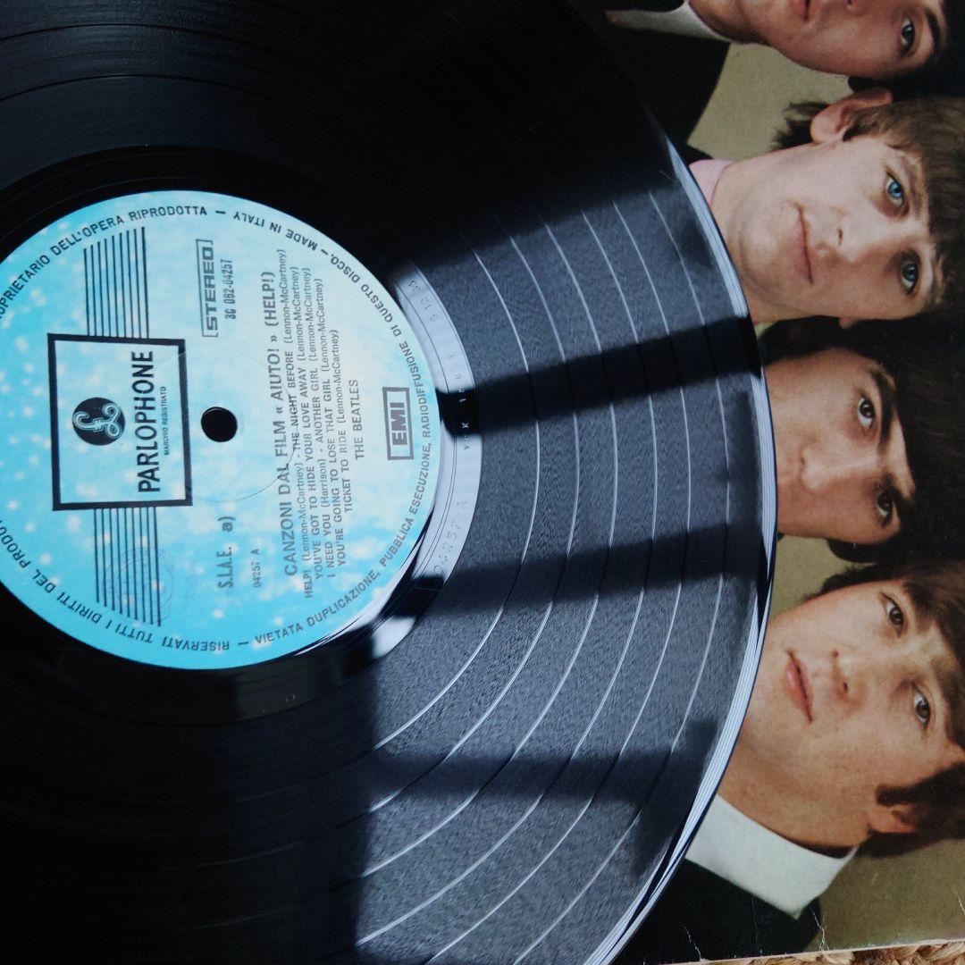 イタリア盤BeatlesHELP!