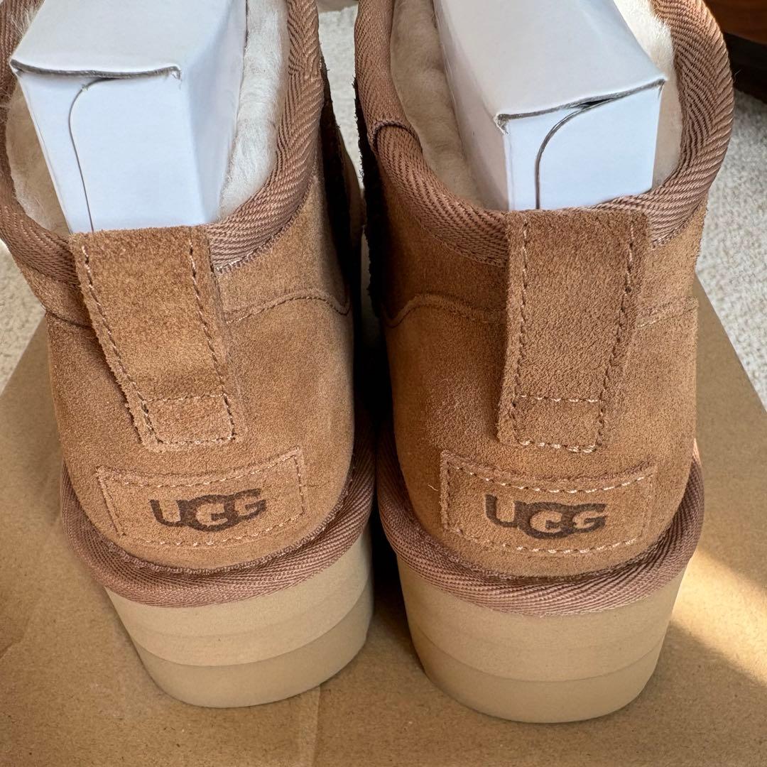 新品！UGG/アグCLASSIC ULTRAMINI PLATFORM 24cm