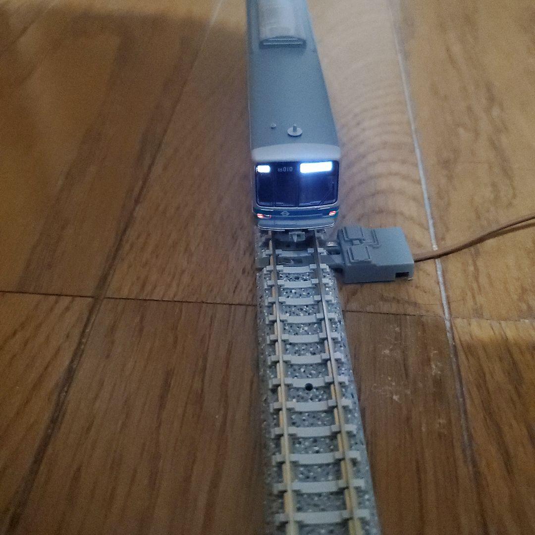 Nゲージ 営団東西線05系4次車　美品に近いステッカ一１部使用済みライト確認済み