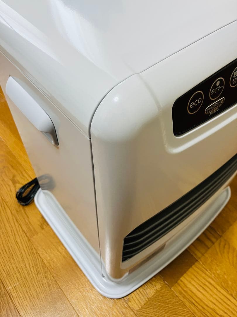 ダイニチ 石油ファンヒーター FW-32S4 ホワイト