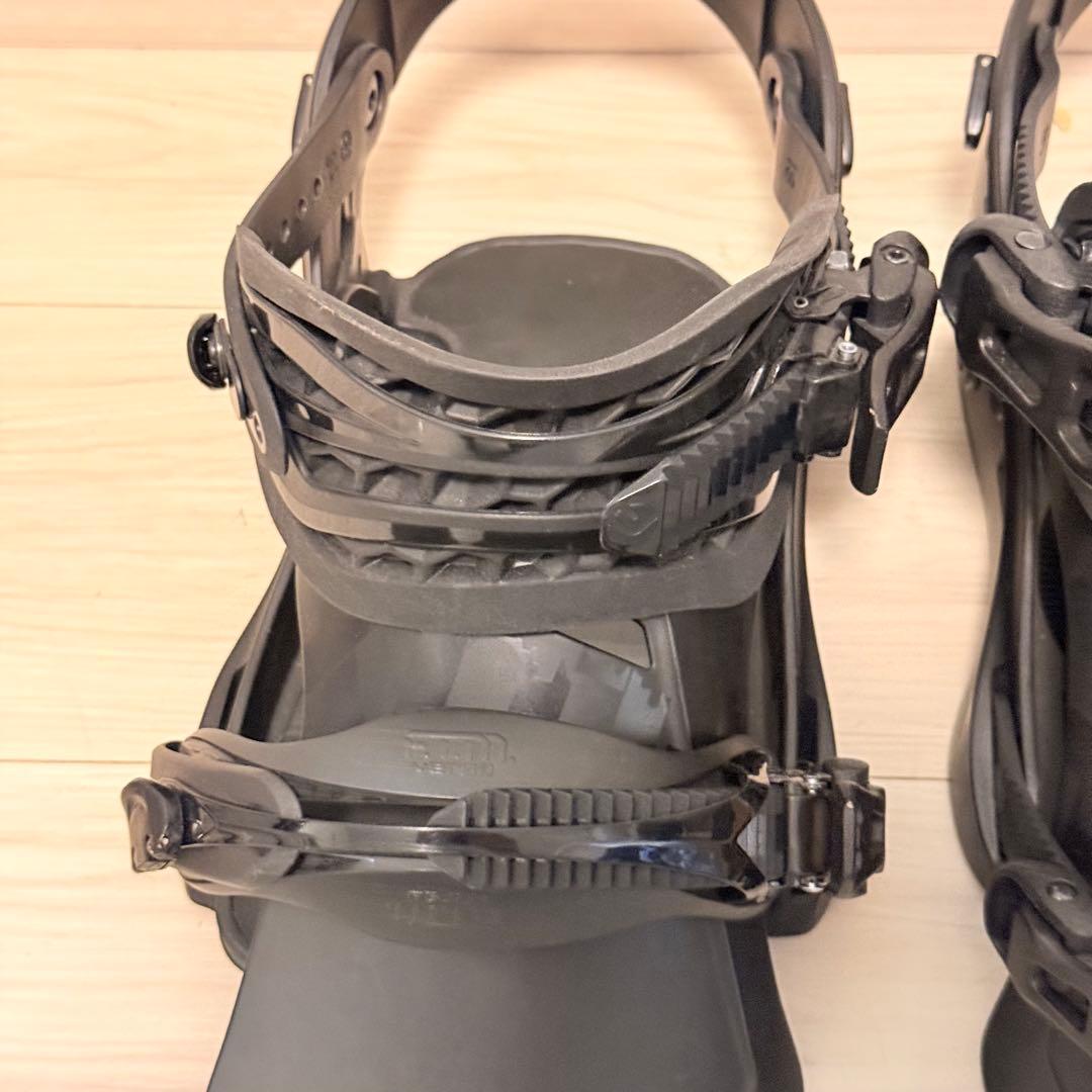 美品　FLUX フラックス DS 22-23 Mサイズ