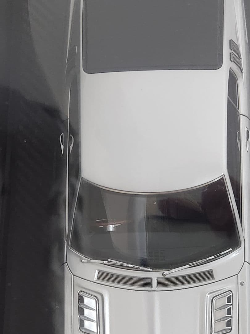 【1/18イグニッションモデル】トヨタ　セリカLB(TA27)シルバー