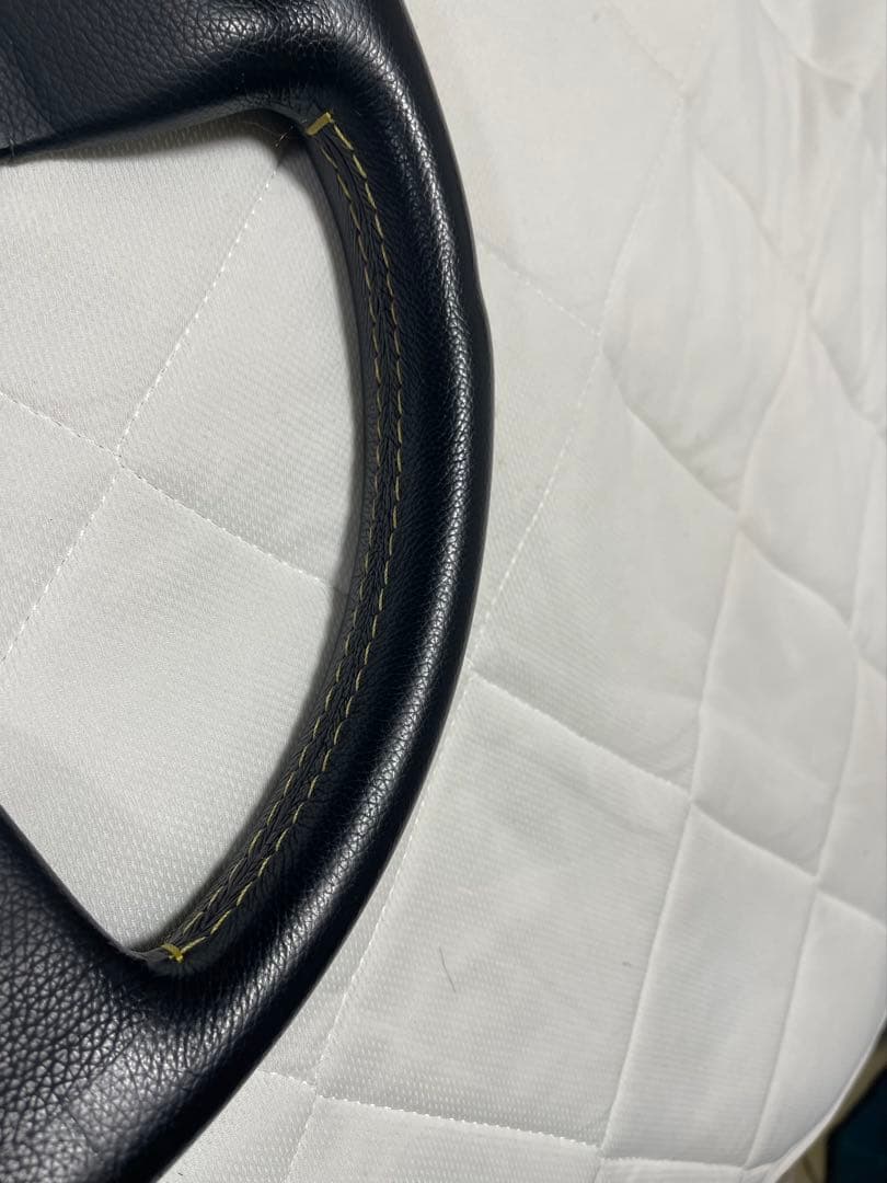 momo ステアリング　ヴェローチェV35