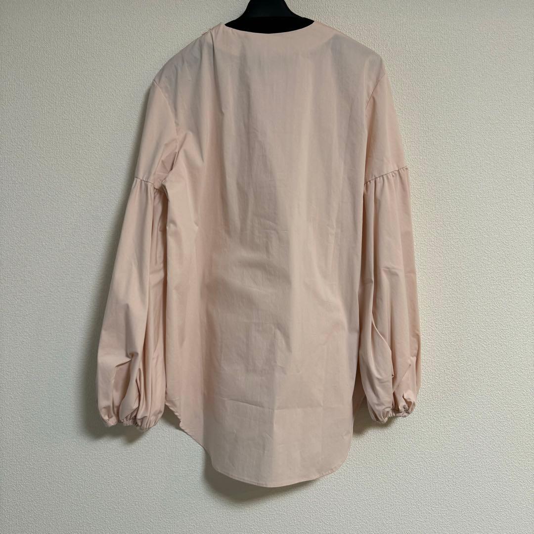 【新品未使用】ガーリッシュ　パプリカブラウス　ピンク