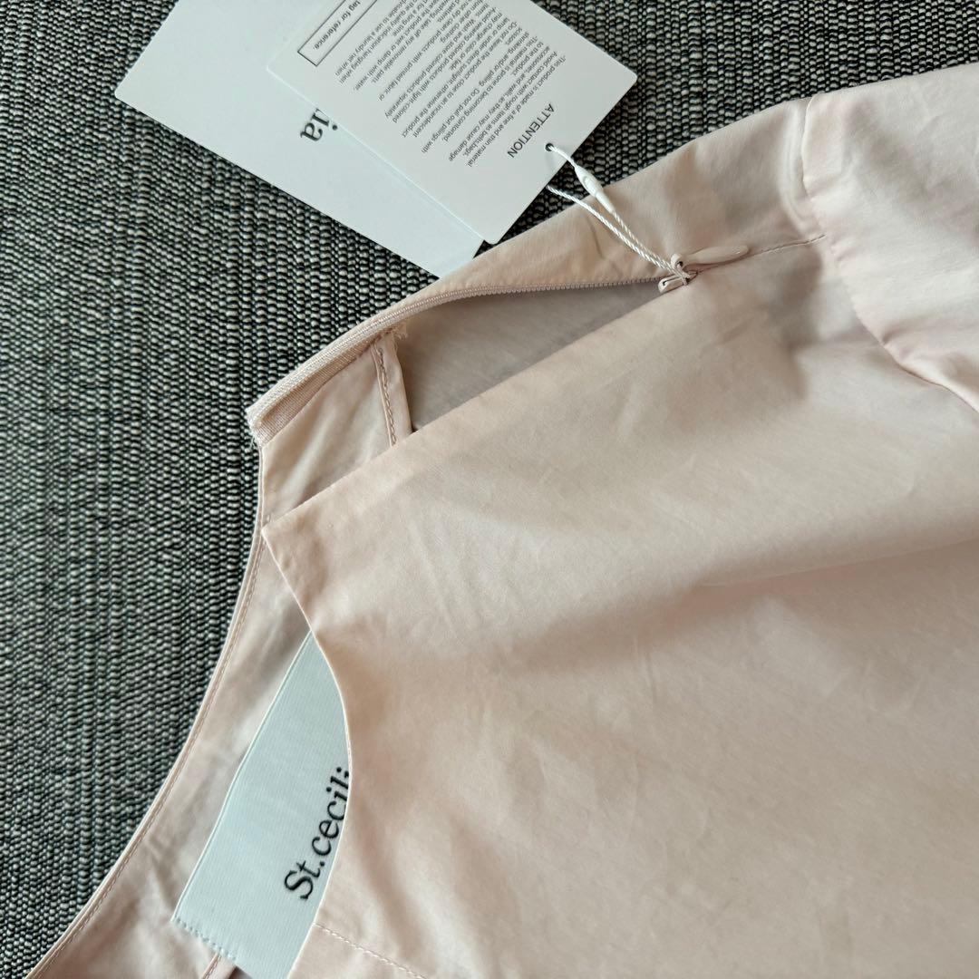 【新品未使用】ガーリッシュ　パプリカブラウス　ピンク