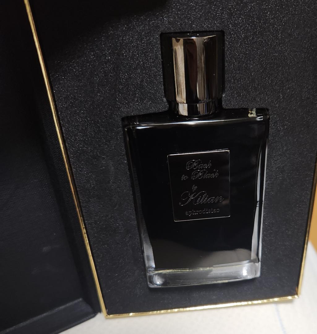 Back to Black　by　Kilian バック　トゥ　ブラック