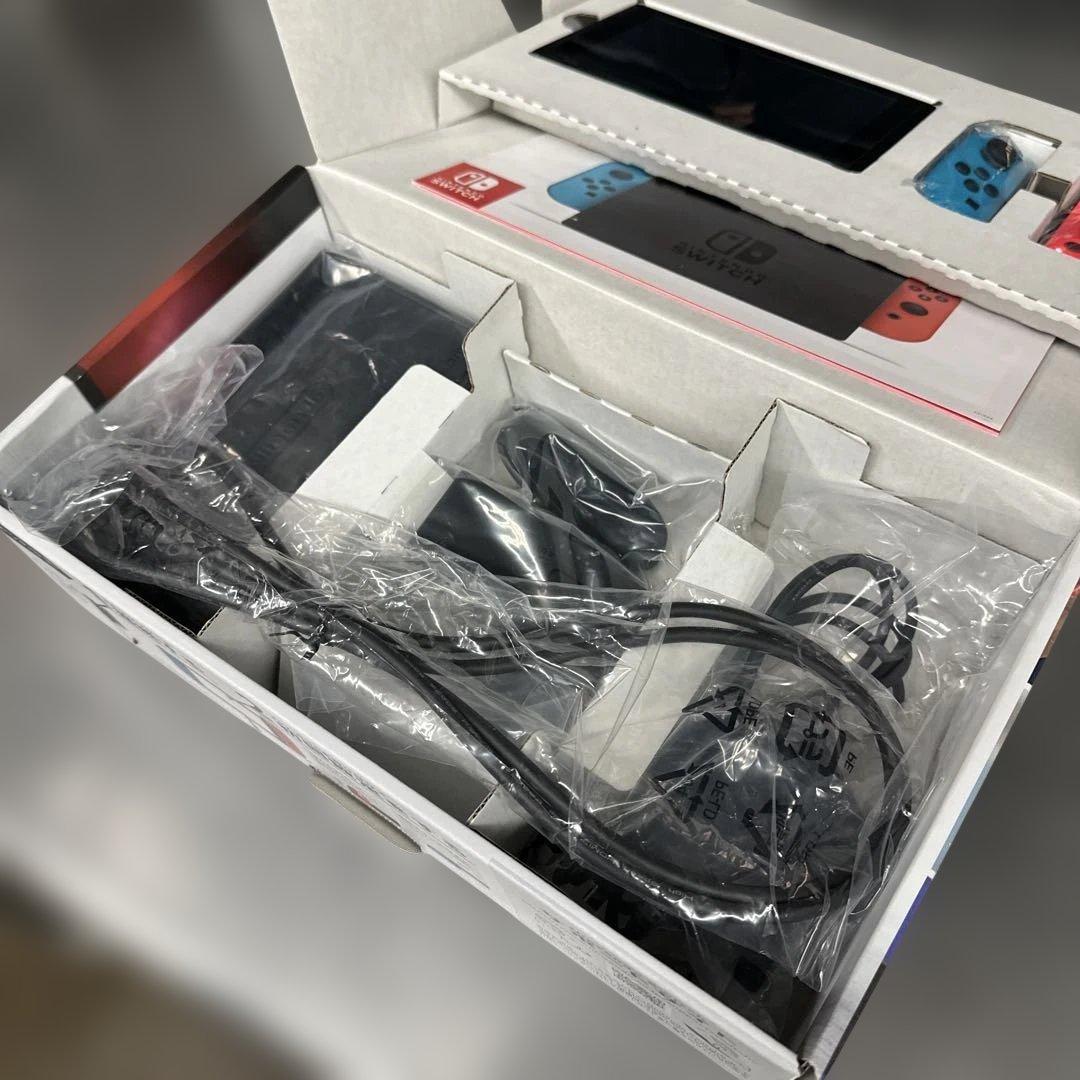 Nintendo Switch ネオンブルー/ネオンオレンジ