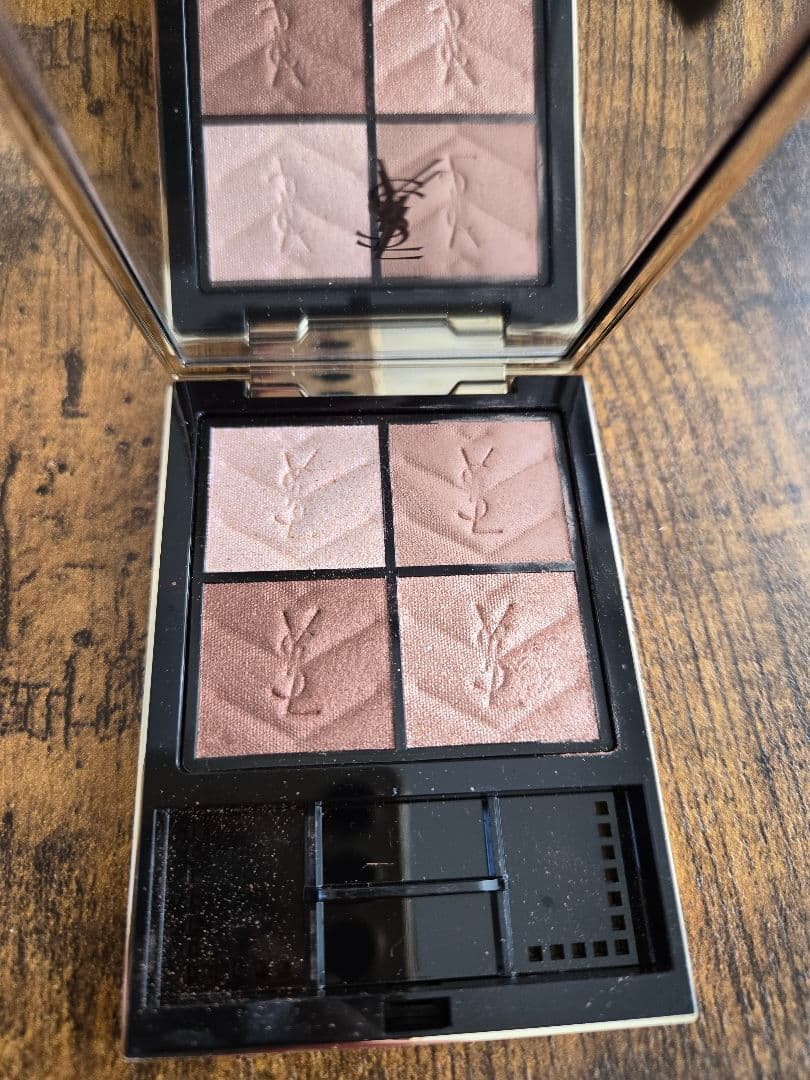 ホリデー限定　YSLクチュールミニクラッチ025