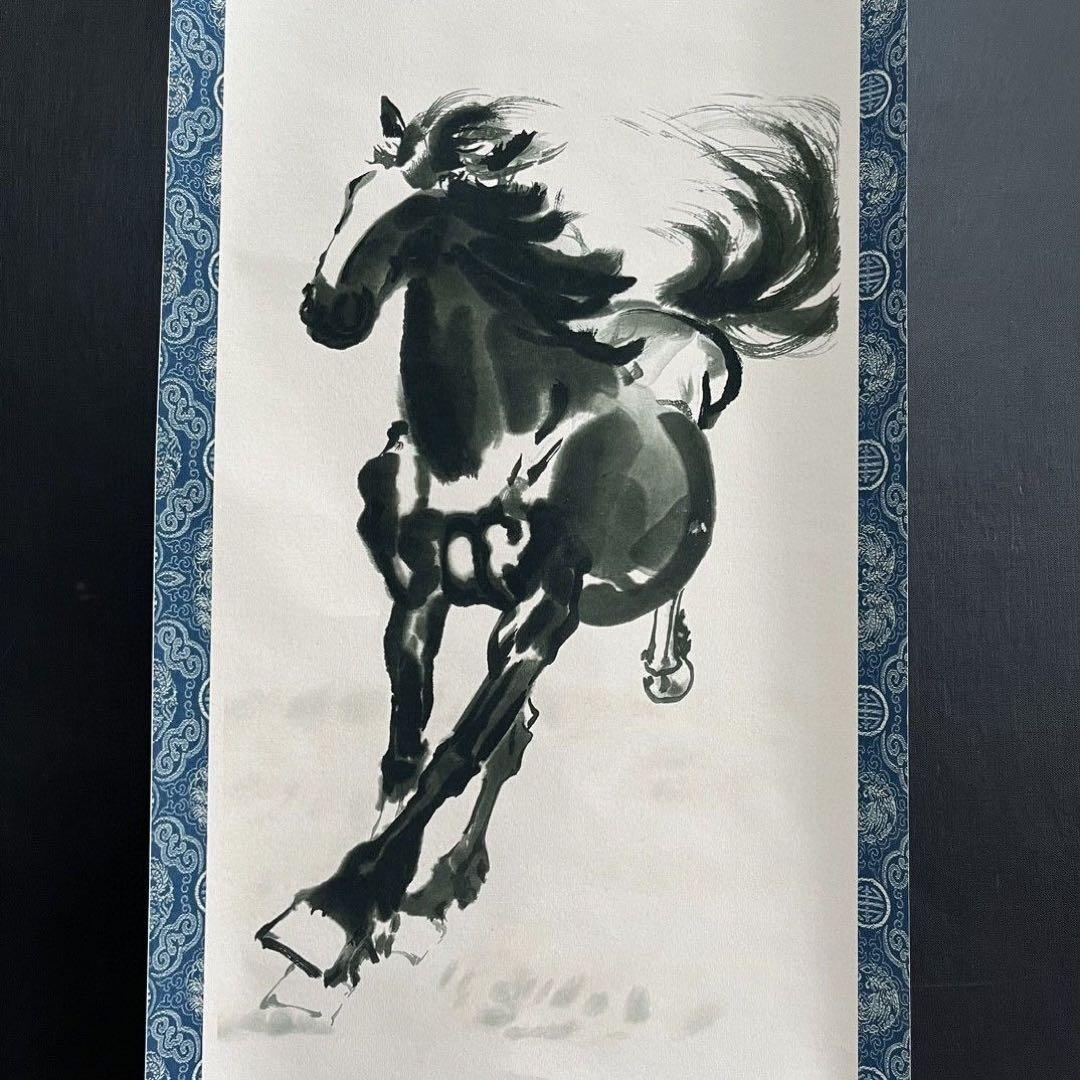 四条屏・名人字画　徐悲鴻「奔馬図」掛け軸　墨馬・装飾屏風　美術掛画