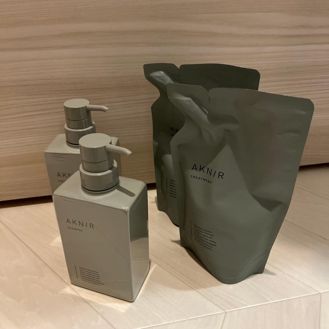 アクニー　シャンプートリートメント　セット