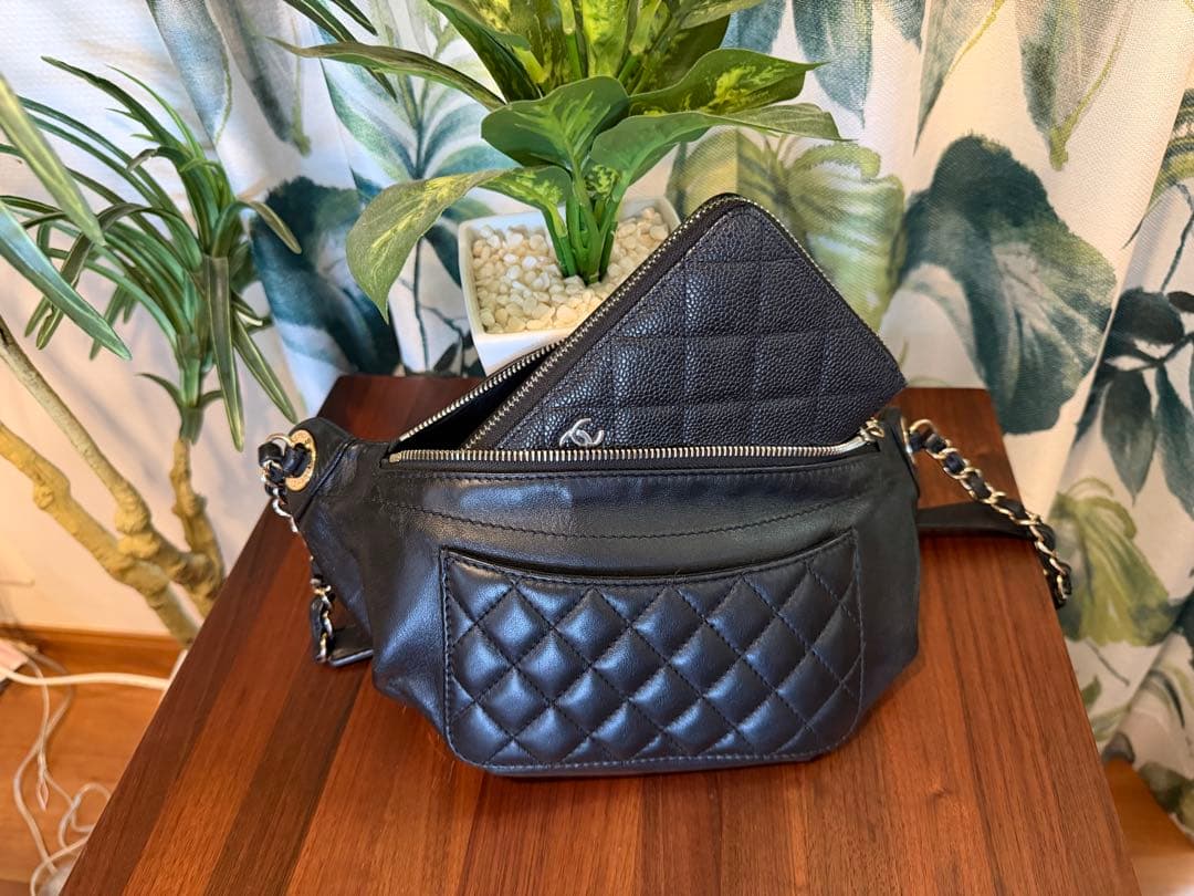 最終お値下げ！美品⭐︎CHANEL ブラック キルティング ボディバッグ