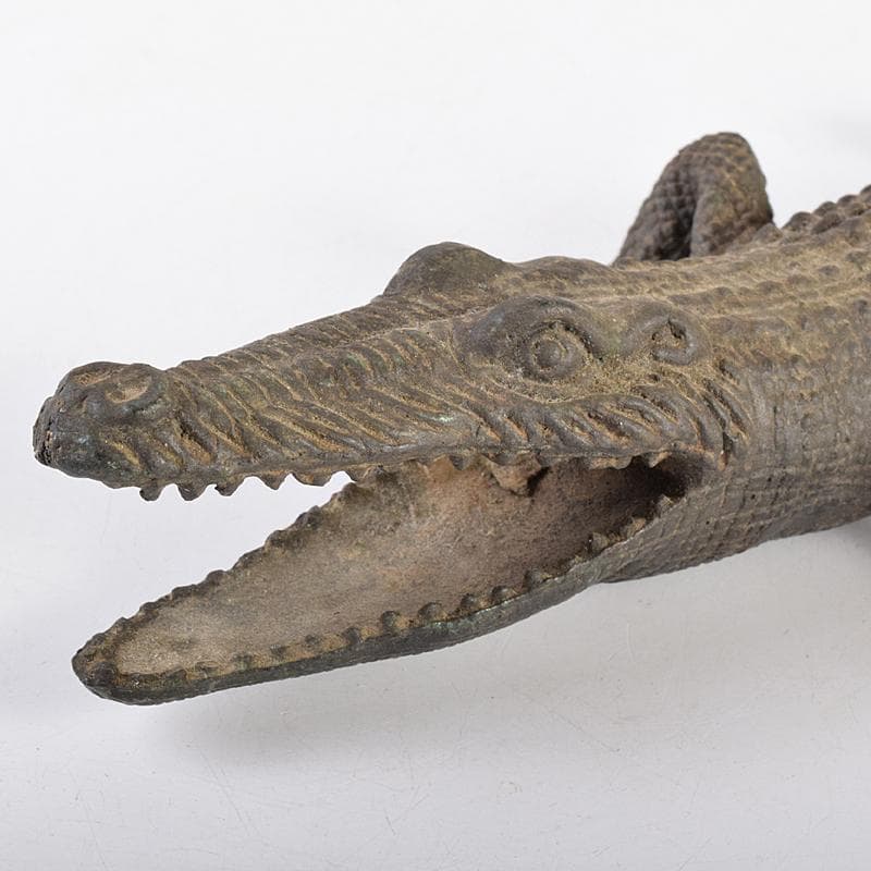 ヤマ 　時代金工　古銅　鰐　ワニ　置物　約845g　V　R7680