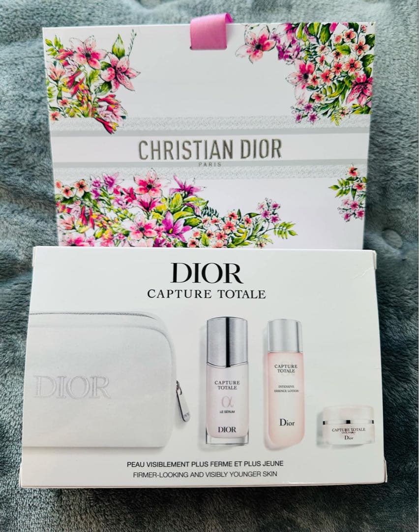 DIOR CAPTURE TOTALE トライアルセット