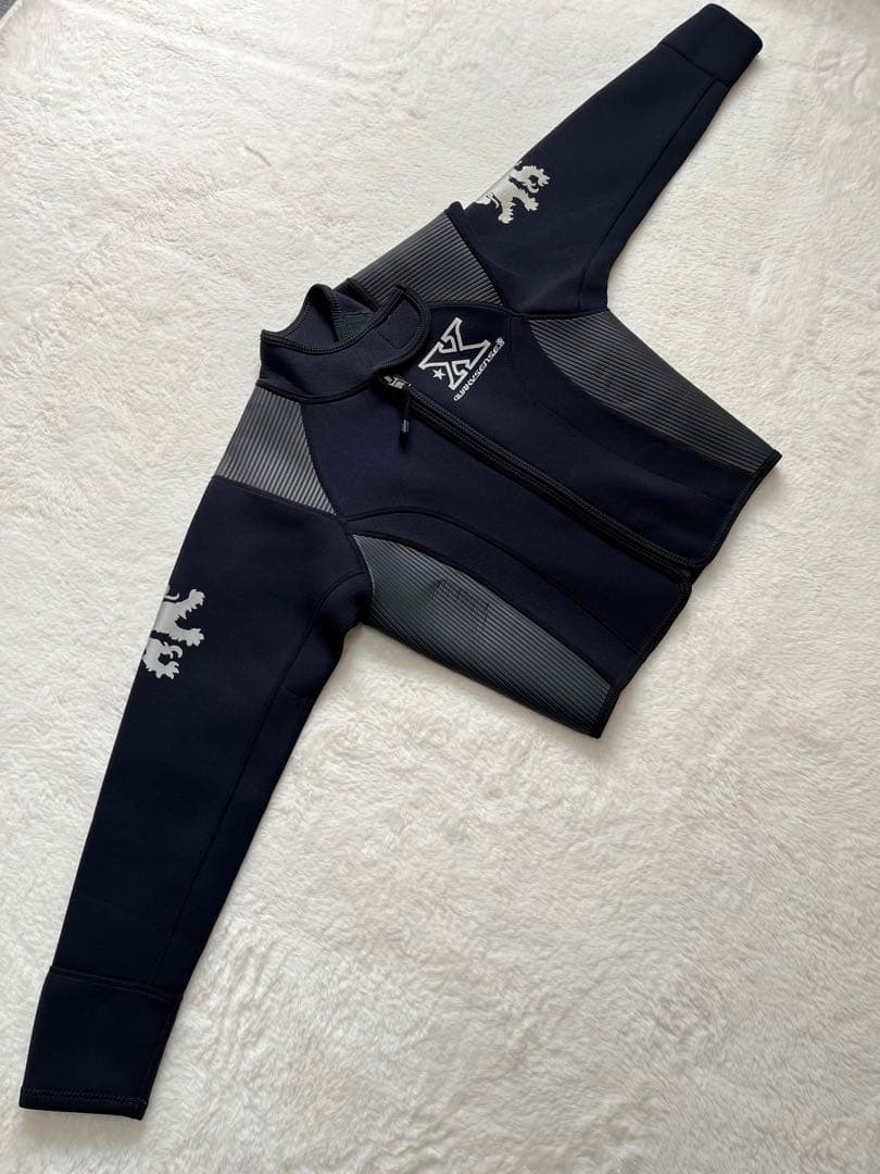 【美品】QUAKYSENSE ウェットスーツ メンズS ブラック セットアップ