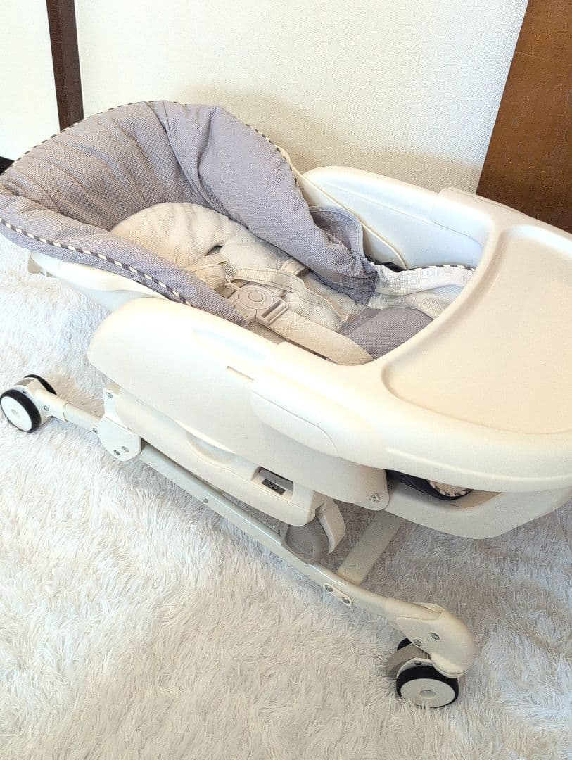 極美品 ♪【手動】Combi コンビ ネムリラ セサミグレー ハイローチェア♪