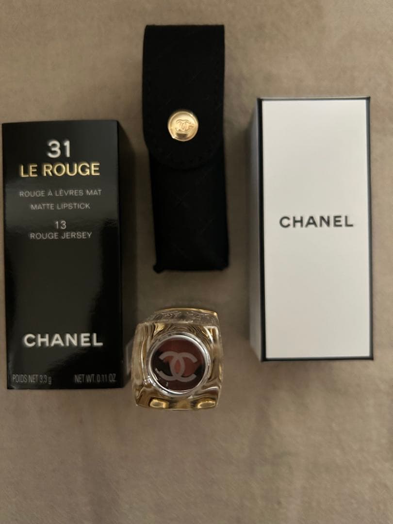 シャネル　トランテアンルルージュ リップスティック