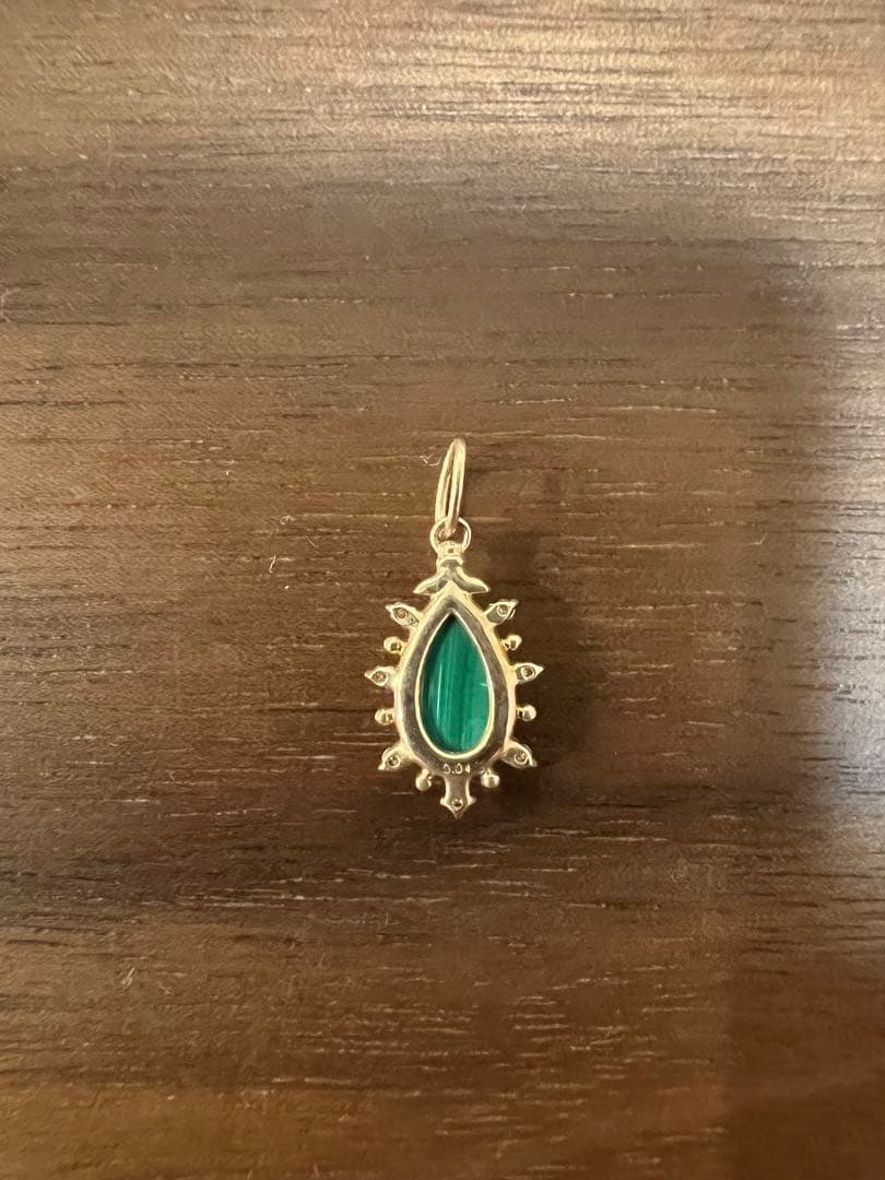 agete アガット　ダイヤモンド　ラブラドライト　マラカイト　チャーム