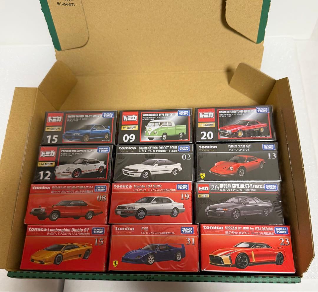 トミカプレミアム　まとめ売り　12台