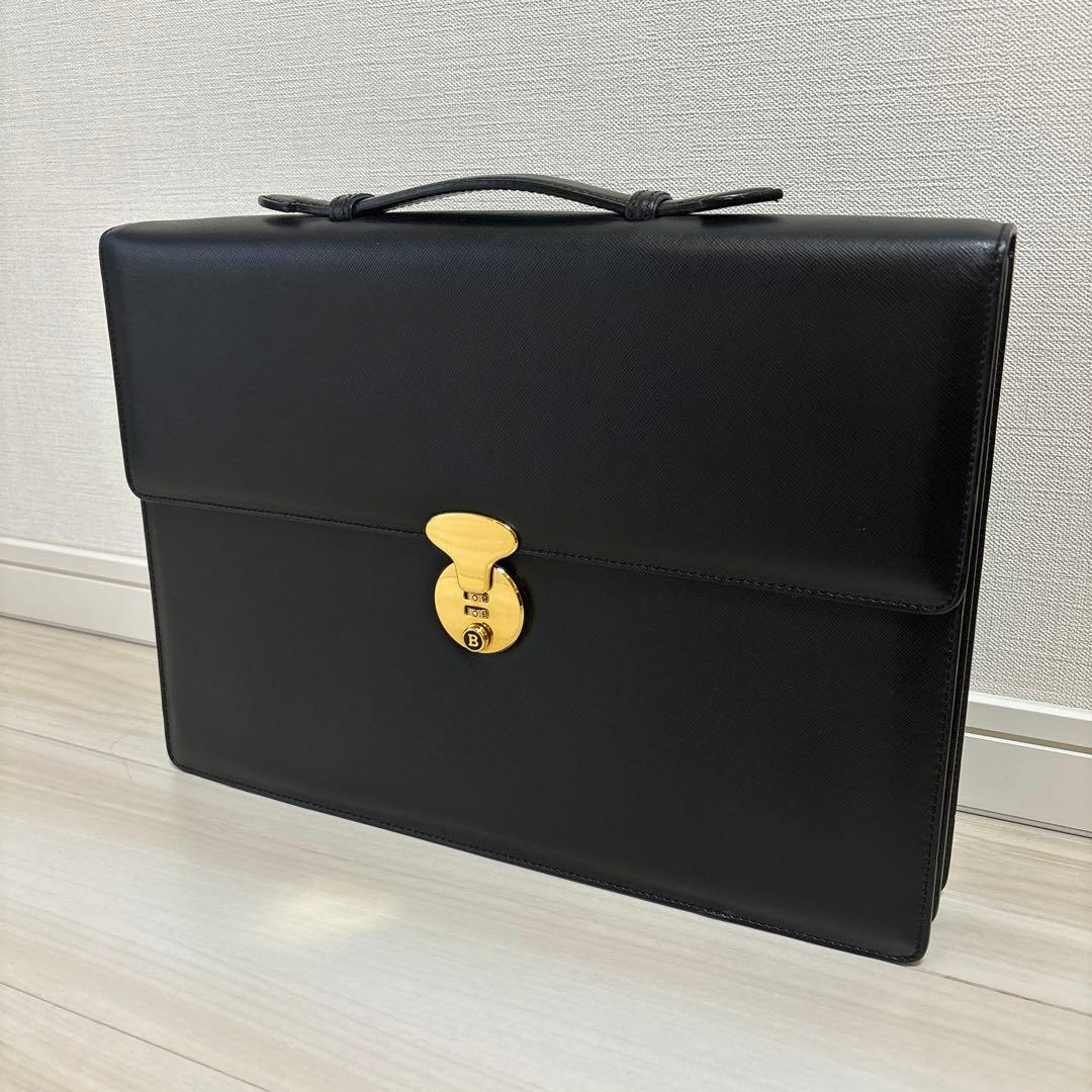美品　バリー BALLY ビジネスバッグ　黒