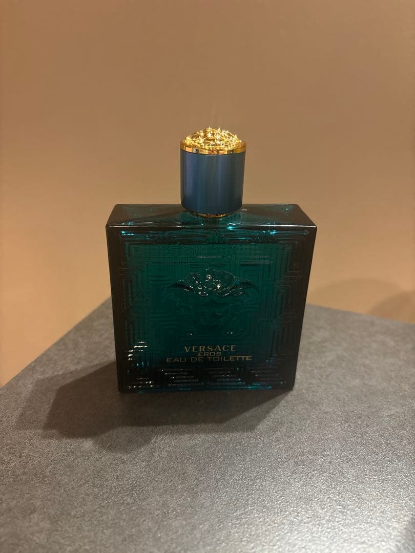 ヴェルサーチ　香水　エロス　100ml