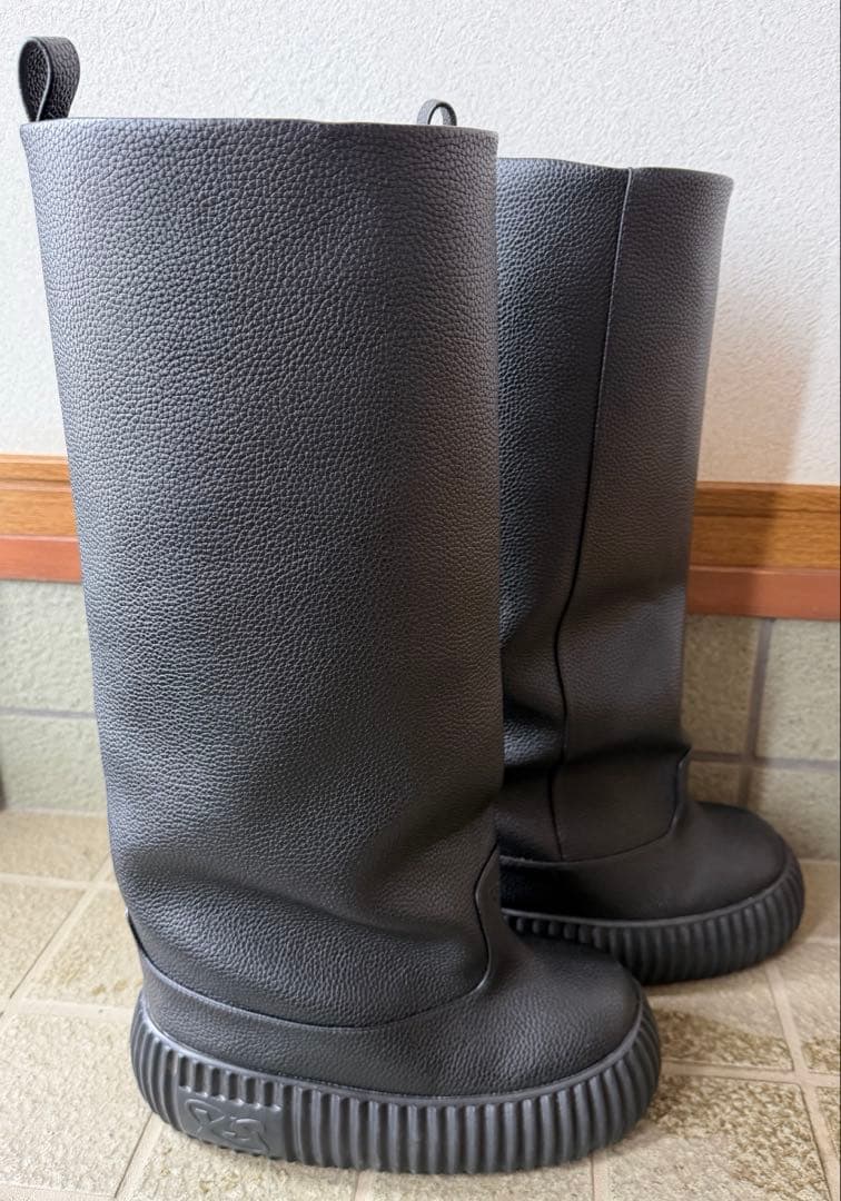 【YELLO（イエロ）】FLAT TIRE LIFTED TALL BOOTS