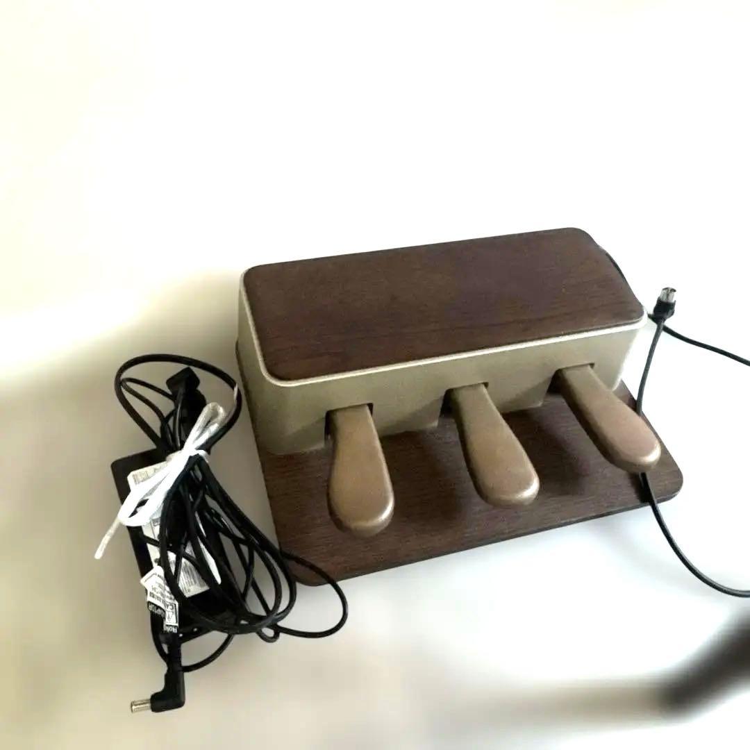 【最終価格1月限定価格】数量限定カラー美品KIYOLA Roland 電子ピアノ