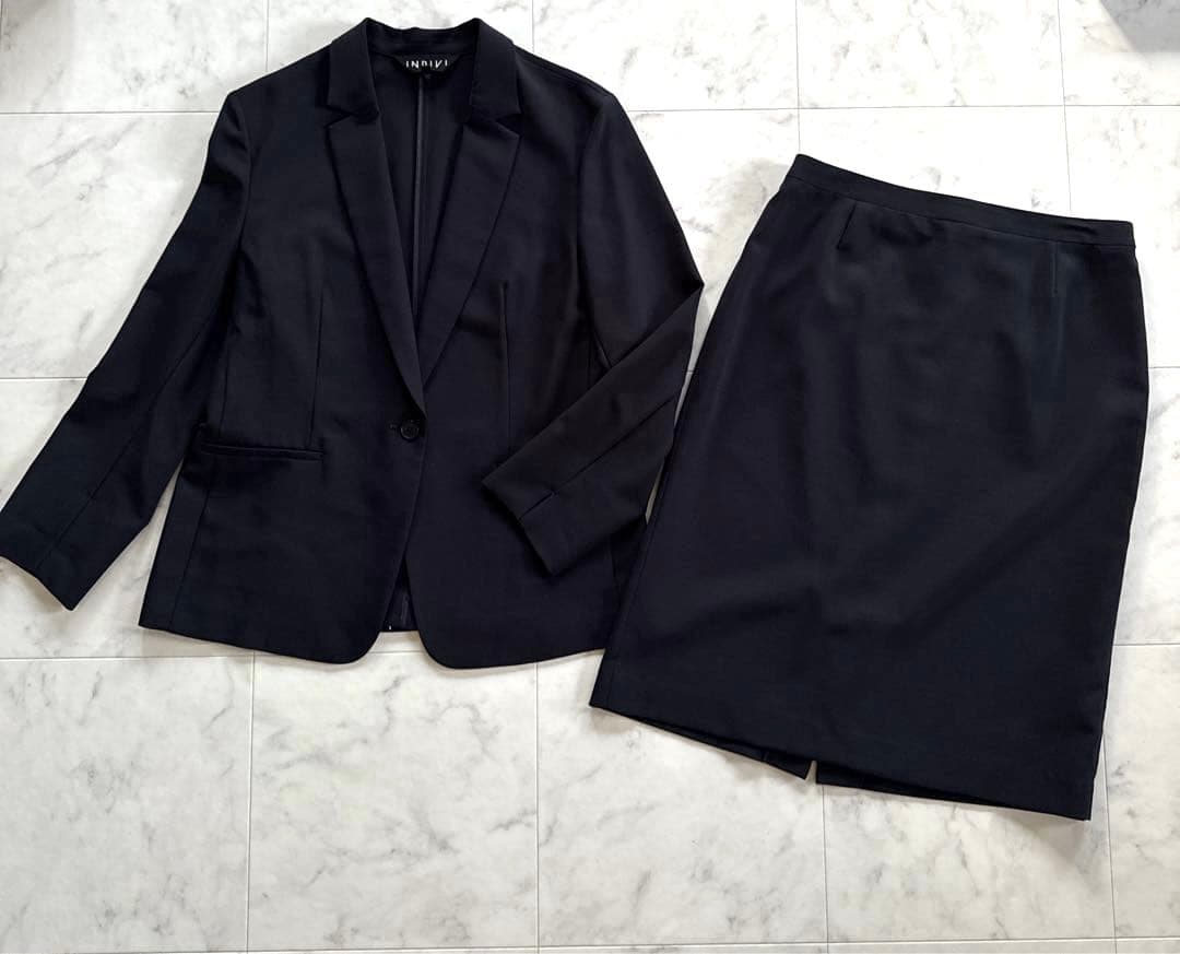 みーなー  INDIVI スーツ セットアップ ジャケット スカート