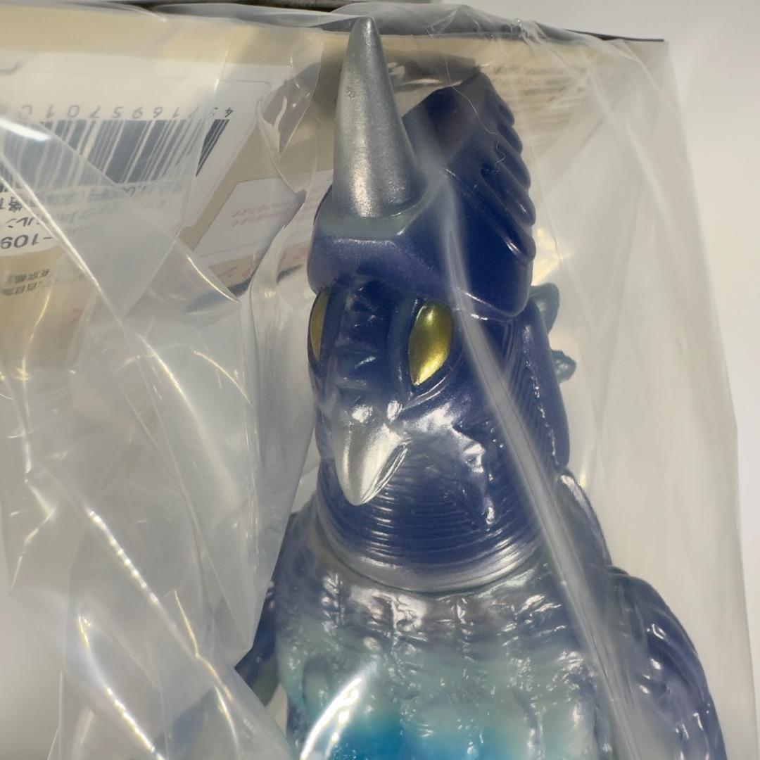 ブルマァク ホタルンガ 蓄光 ソフビアイランド 墓場の画廊 ウルトラマンA