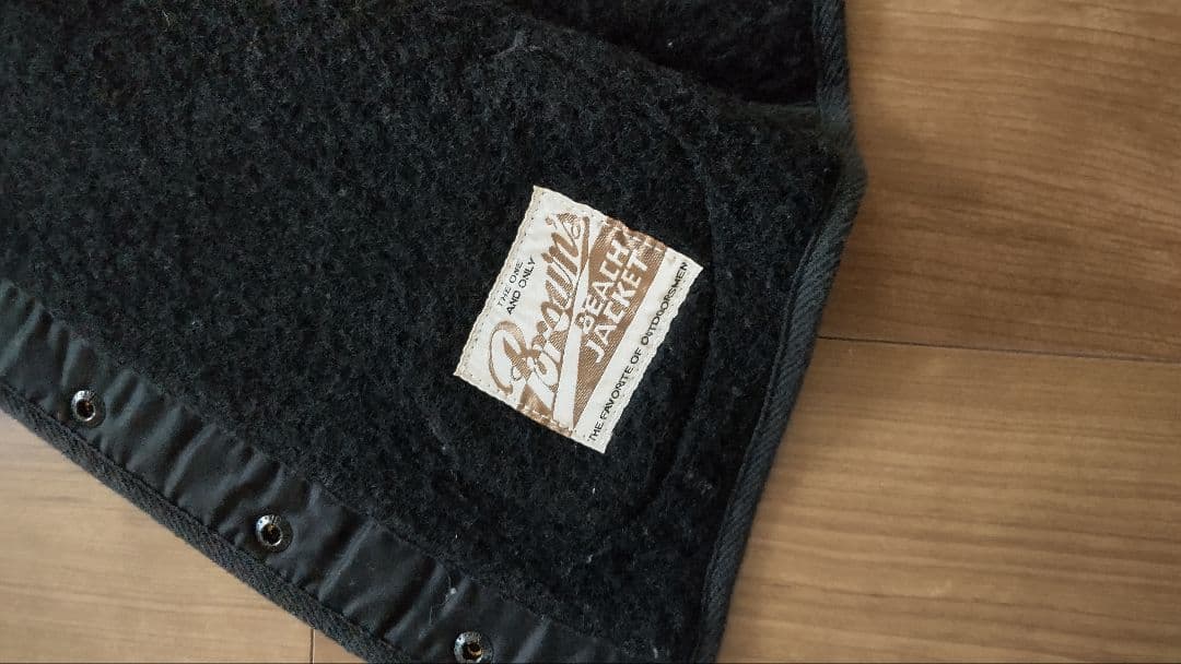 ブラウンズビーチ ベスト× イリアンローブベスト