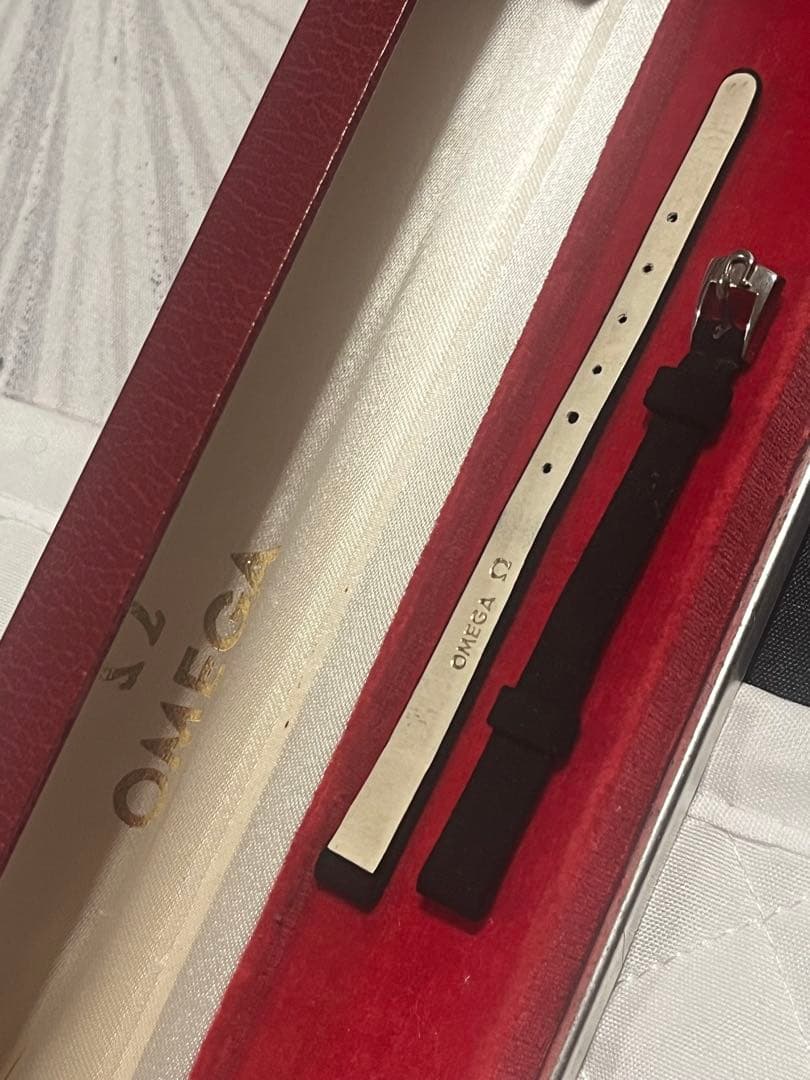 Omega 2個citizen &seiko 箱とストラップ付属。腕時計