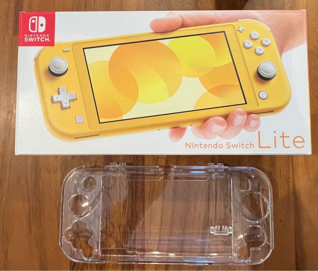 switch lite 本体　イエロー クリアケース付き
