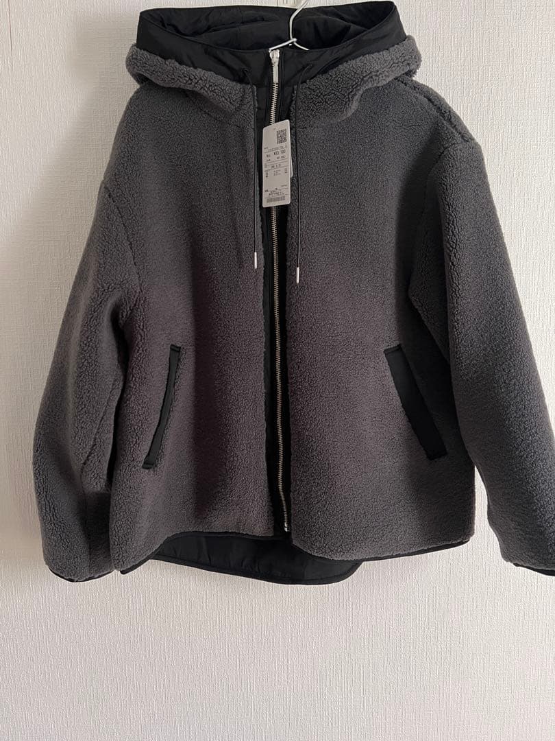 SHIPS　ボア配色フードブルゾン グレー　ボアジャケット　人気　シップス