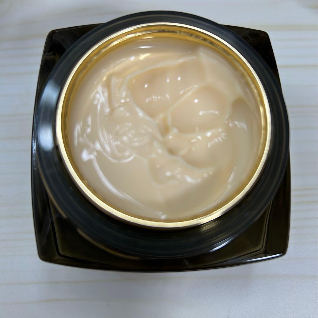 シャネル サブリマージュ　レクストレ ドゥ　クレーム　コンサントレ　50g