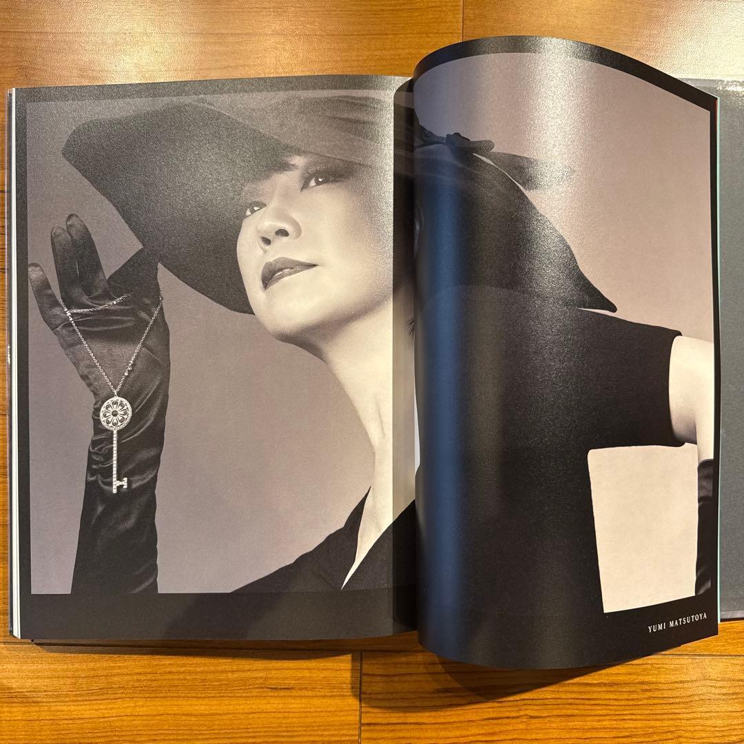 アート・デザイン・音楽 LOVE & HOPE LESLIE KEE Tiffany Supports