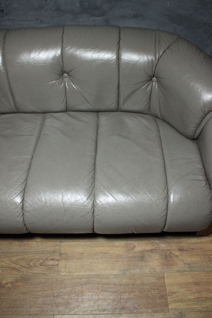 首都圏送無料〜オールドカラー&デザイン　本革　オーク肘掛け　3人掛け　美　ソファ