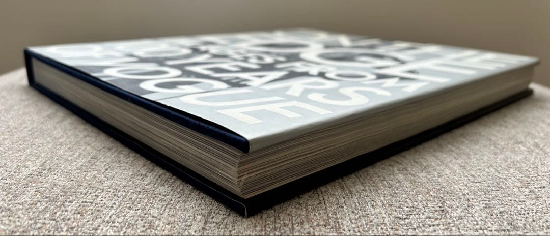 洋書 ON THE EDGE Images from 100Years ofVogue