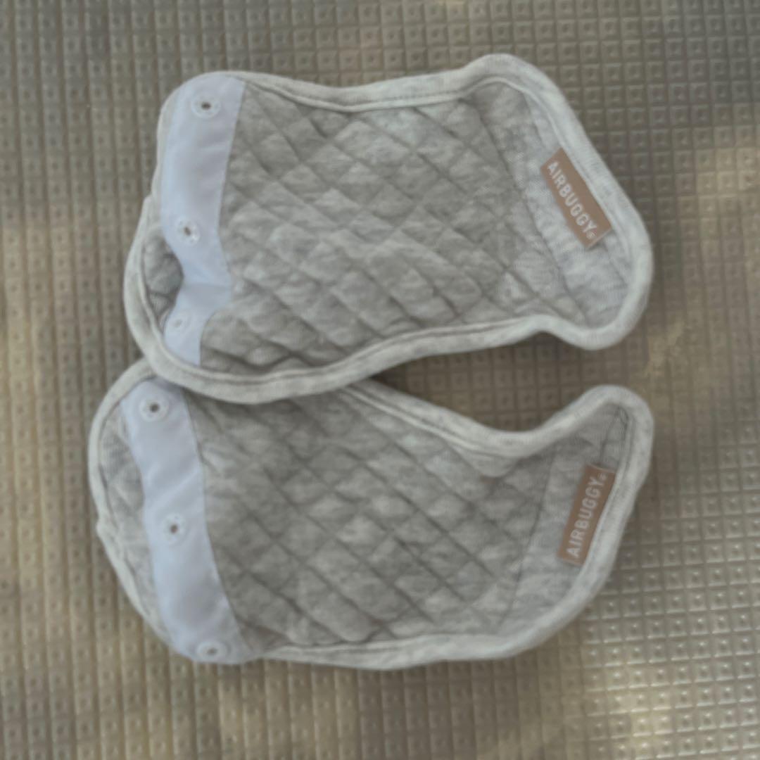 AIRBUGGY 抱っこ紐 ベージュ 収納ポケット付き