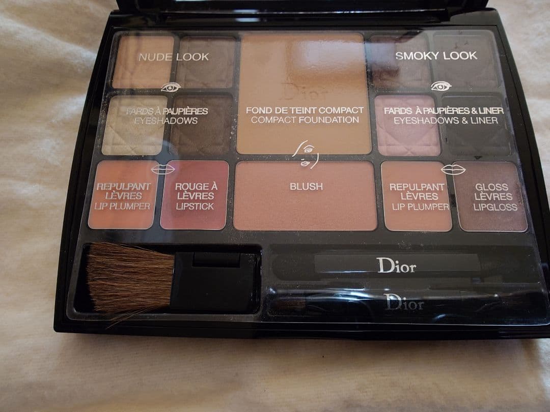 新品未使用　Dior パレット　ディオール