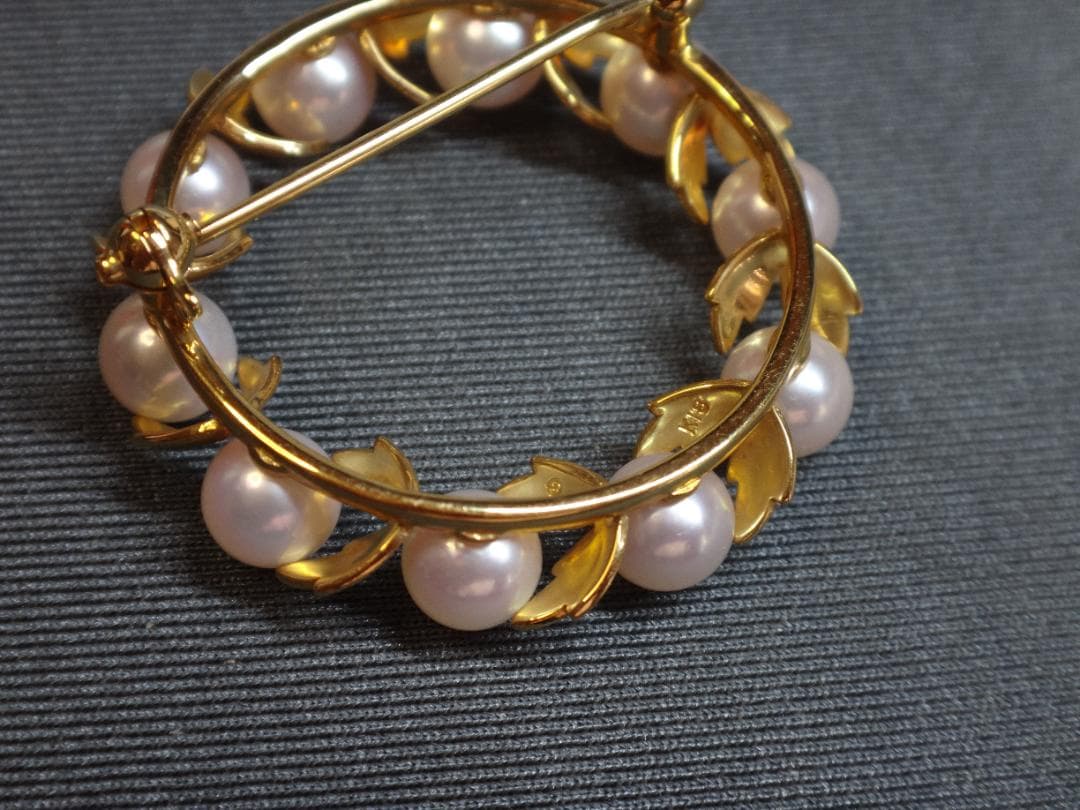MIKIMOTO 真珠 K18 定番リーフブローチ　SAHKO様