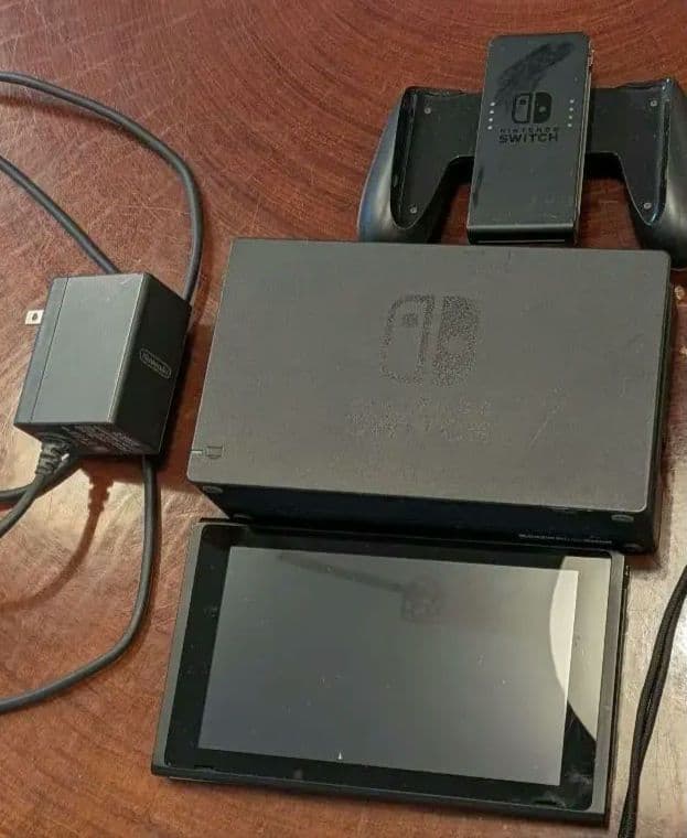 Nintendo Switch 本体のみ 動作確認済み