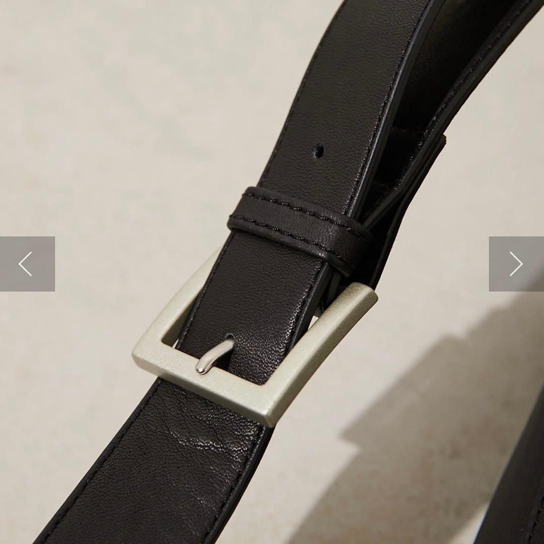 ear PAPILLONNER kawakawa レザーボディバッグMサイズ