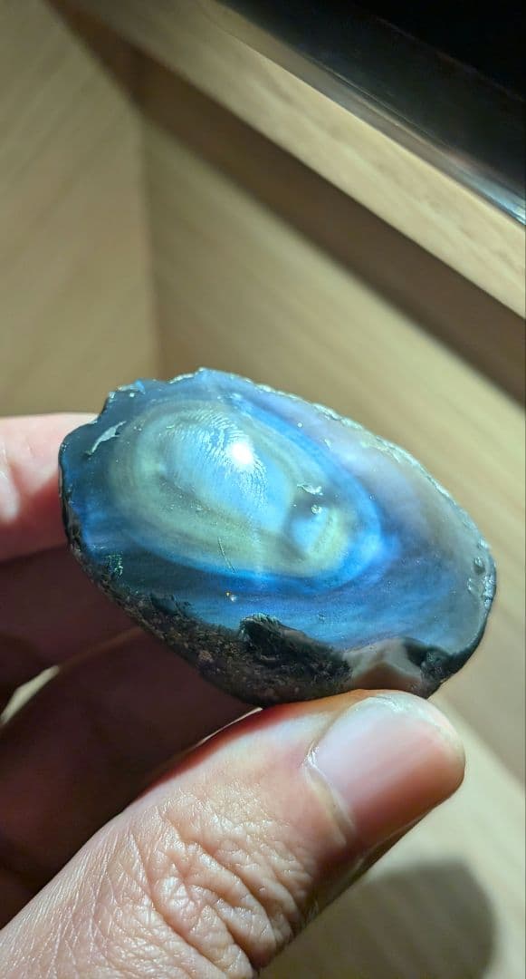 研磨品　十勝石玲瓏　ブルーレインボー特級品