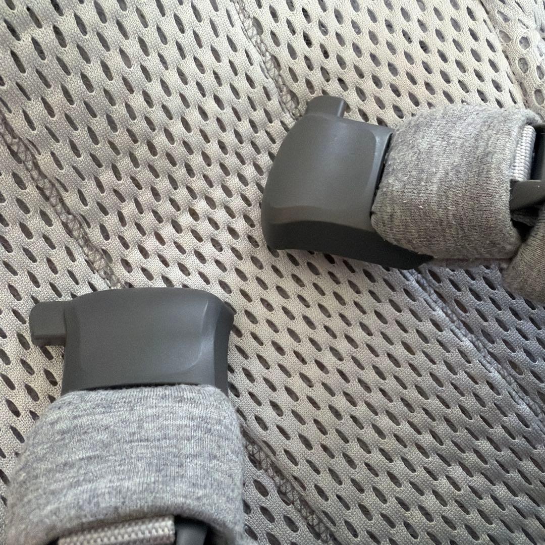 【み】ベビービョルン　ハーモニー　抱っこ紐　シルバー