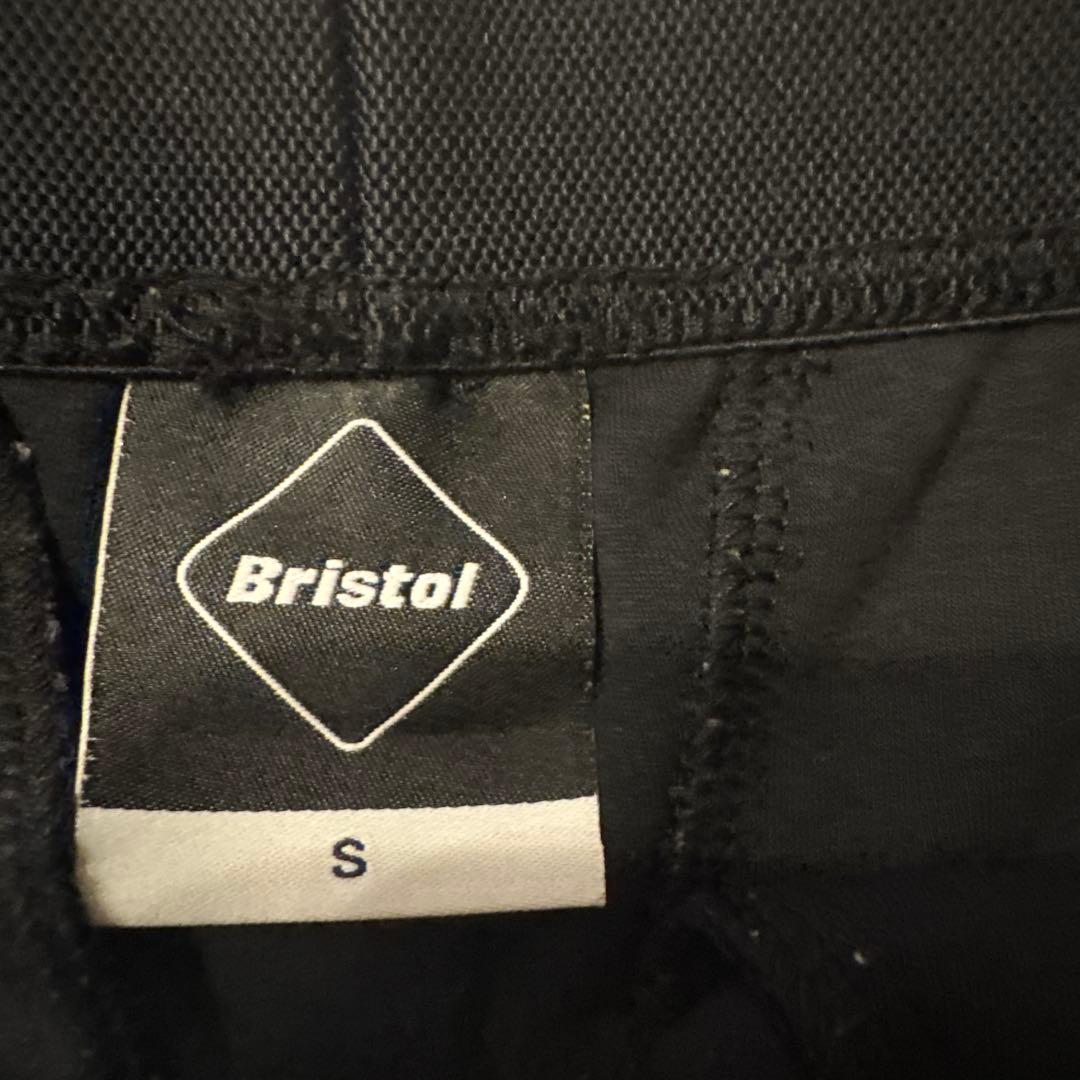 FCRB ショートパンツ リラックスフィットパンツ S SOPH. ビッグロゴ