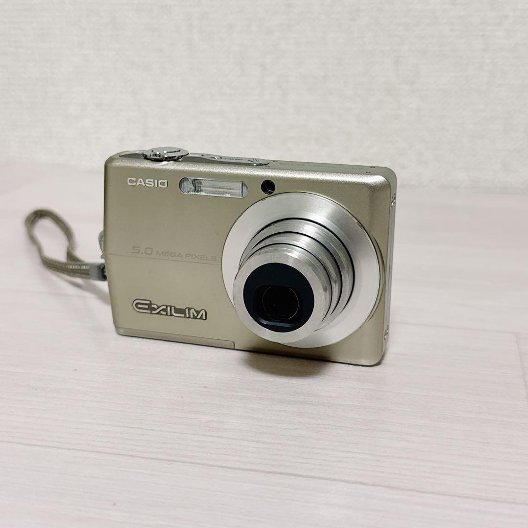 2442【希少品】 CASIO EXILIM EX-Z500 SDカード付属