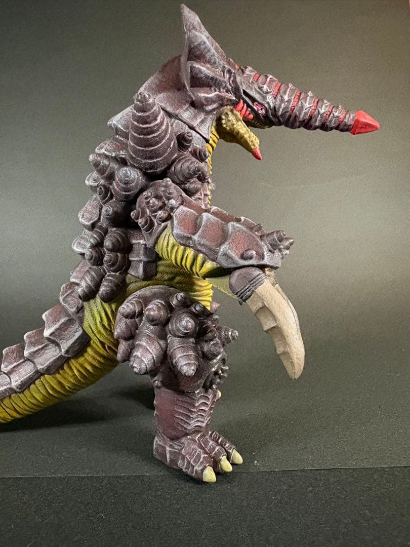 ウルトラ怪獣　グライムＡ　ソフビ リペイント